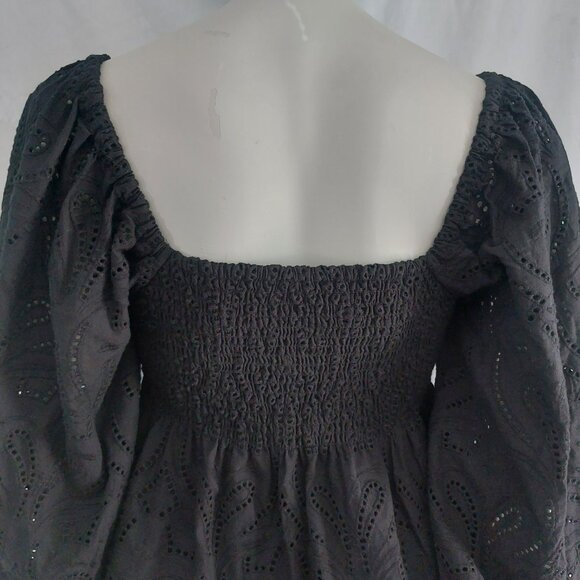 Banana Republic Puffy Sleeve Black Top Small Deep V Neck Flirty Cotton Like New - Picture 10 of 13